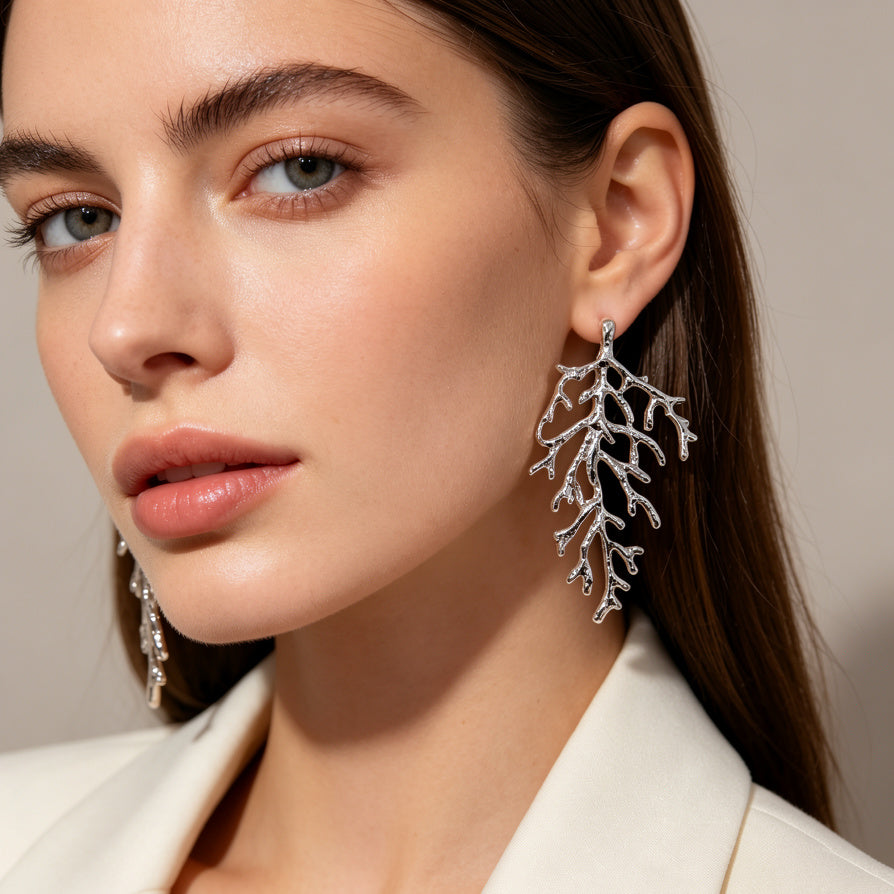Pendientes Ramas de Coral Metálicos al Por Mayor | 2 Colores Oro y Plata, Diseño Texturizado Exclusivo|JI JOYA