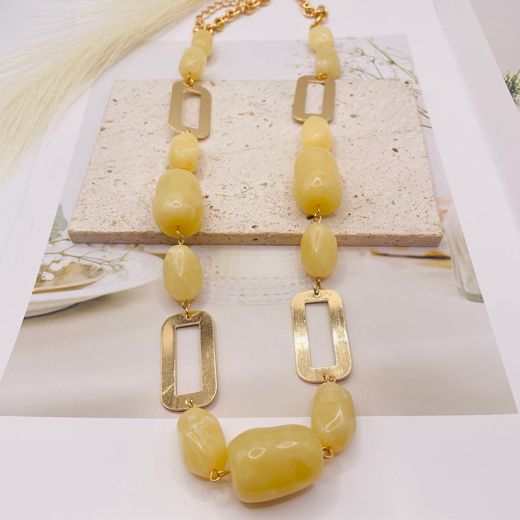 JI JOYA VENDA POR ATACADO,Um colar comprido elegante e simples, perfeito com uma camisola.