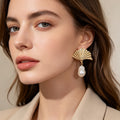 Pendientes de Abanico Dorado con Perla Barroca | Mayorista B2B | Joyería de Moda al Por Mayor|JI JOYA