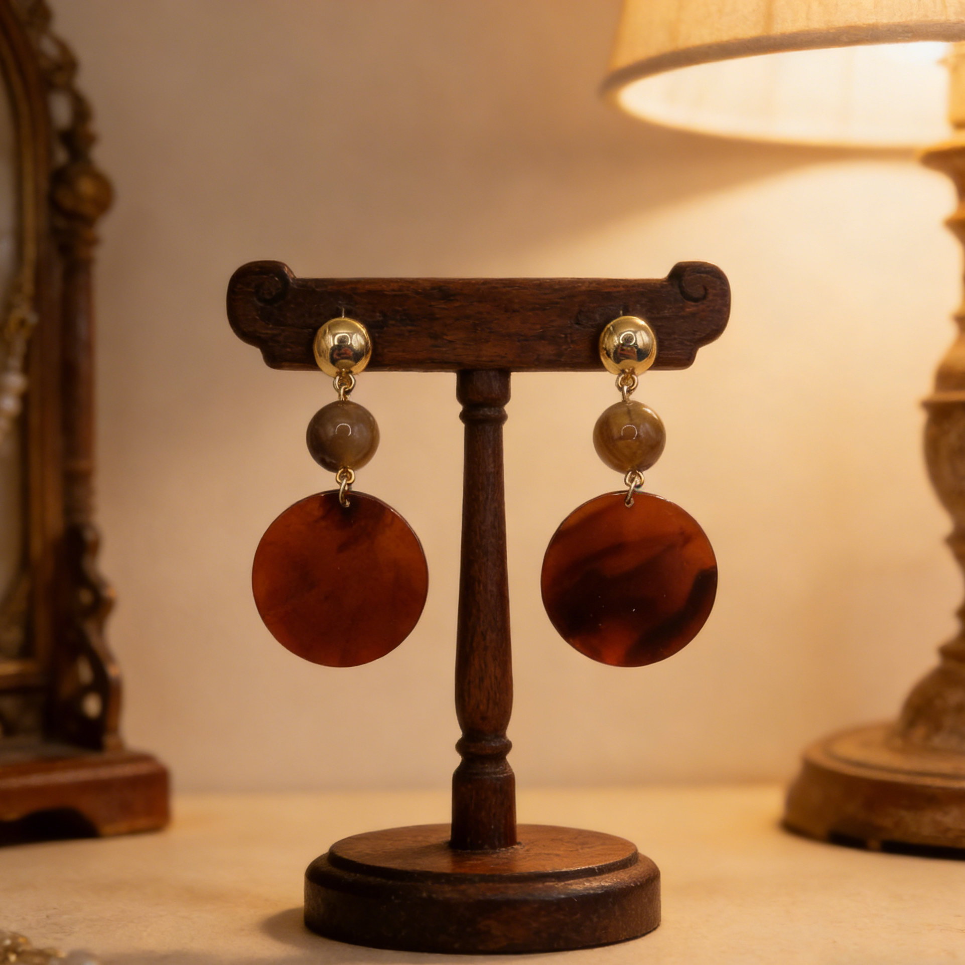 Bohemian chic reddish-brown beaded necklace with golden details | Handmade resin pendant necklace