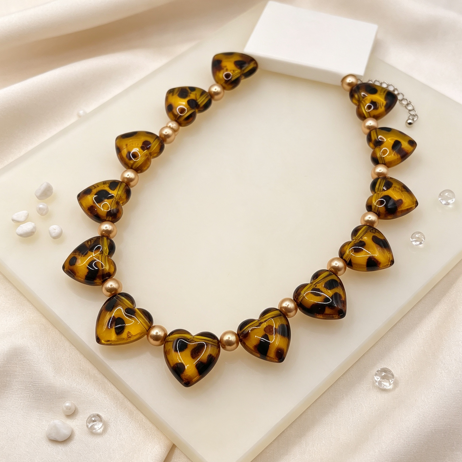 Collar de corazones estampado leopardo efecto carey, cadena de resina mayorista para mujer, accesorio de moda vintage al por mayor|JI JOYA