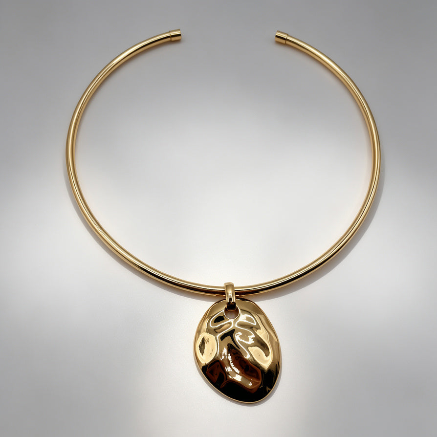 Set de Joyería de Oro con Textura Ondulada - Collar Choker y Pendientes para Eventos y Uso Diario|JI JOYA