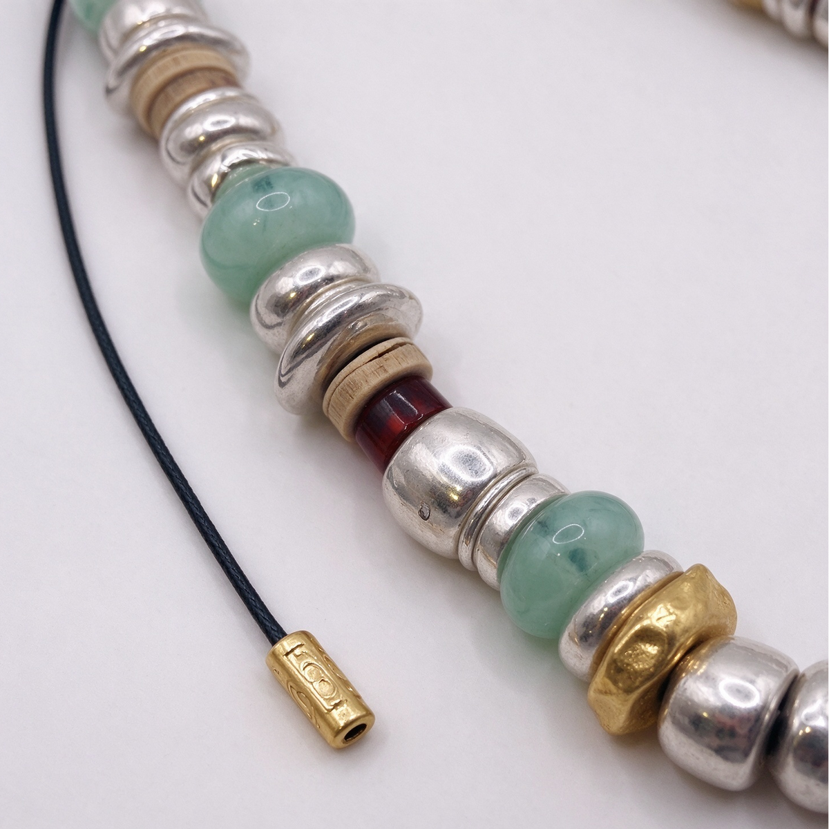 Collar artesanal de cuentas mixtas, plata dorada y piedra verde, joyería bohemia al por mayor|JI JOYA