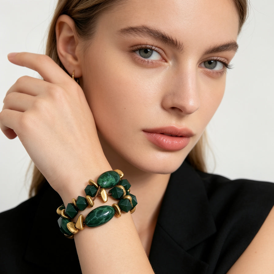 Pulsera de Moda con Cuentas de Resina y Detalles Dorados - 4 Colores Disponibles | Joyería al Por Mayor|JI JOYA