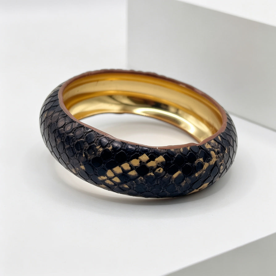Brazalete de Cuero Sintético con Forro Dorado | Venta al Por Mayor|JI JOYA