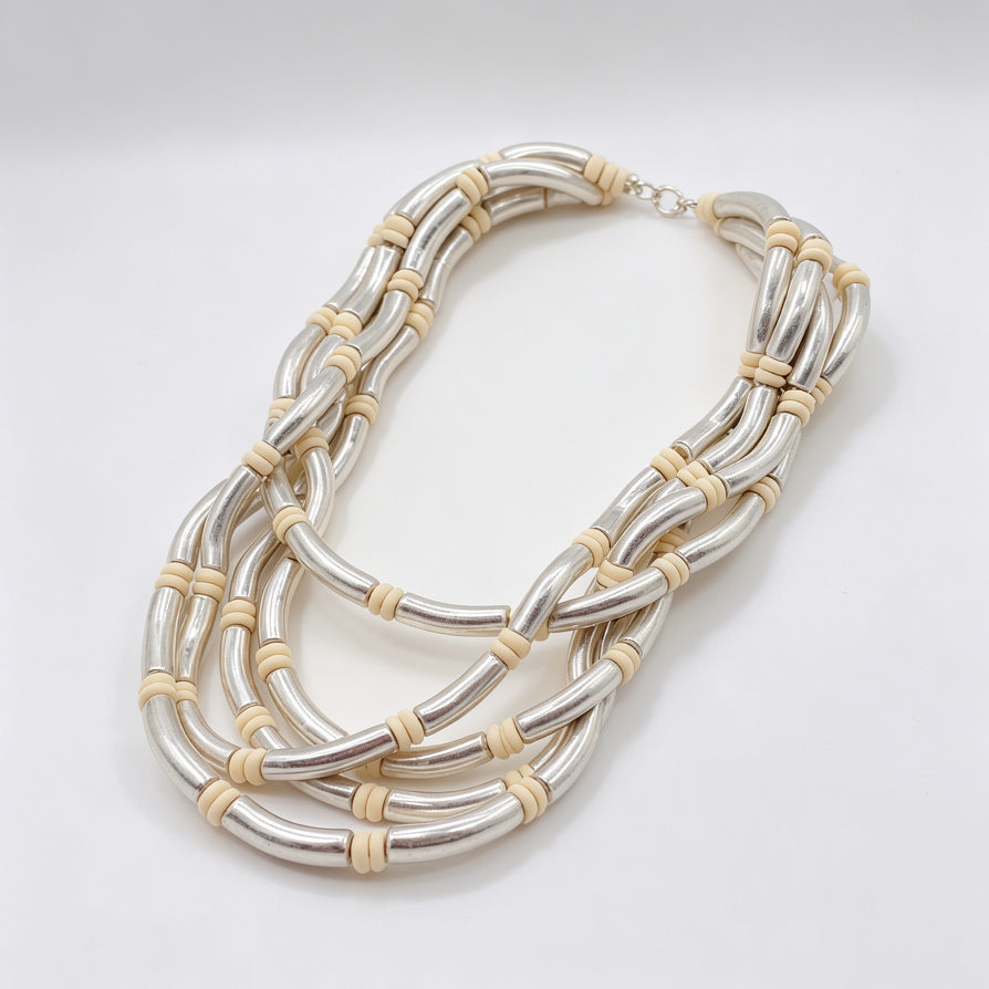 Collar Multicapa de Tubos Metálicos - Joyería Elegante para Mujer|JI JOYA