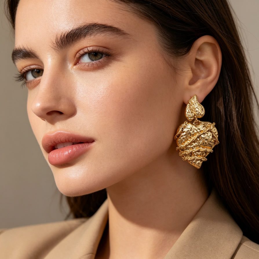 Pendientes de Corazón Texturizado Dorado al Por Mayor | Joyería de Moda Mayorista|JI JOYA