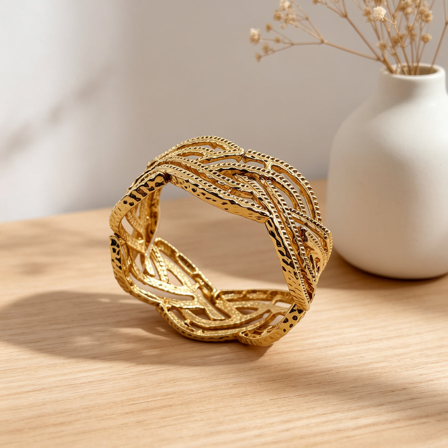 Pulsera Brazalete de Metal Entrelazado - Diseño Texturizado Vintage, Disponible en Dorado y Plateado, Venta al Mayoreo para Joyería Moda|JI JOYA