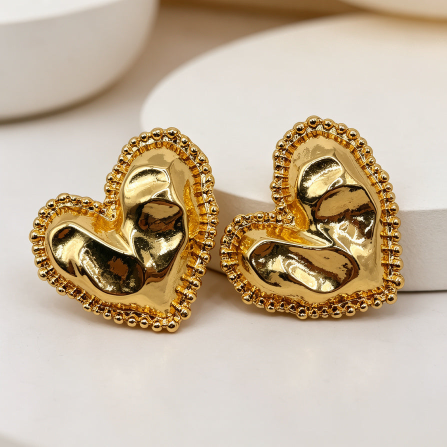 Collar Corazón Dorado - Joyería de Moda al Por Mayor | Diseño Minimalista en Zinc|JI JOYA