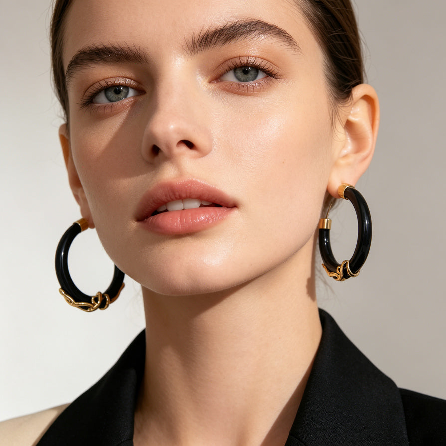 Español：Pendientes Aro Resina Elegante Con Detalles Dorados, Diseño Serpiente Minimalista | Joyería Mayorista Mujer|JI JOYA