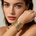 Brazalete de Lujo en Plata y Oro de Dos Tonos - Diseño de Malla Ondulada para Mayoristas|JI JOYA