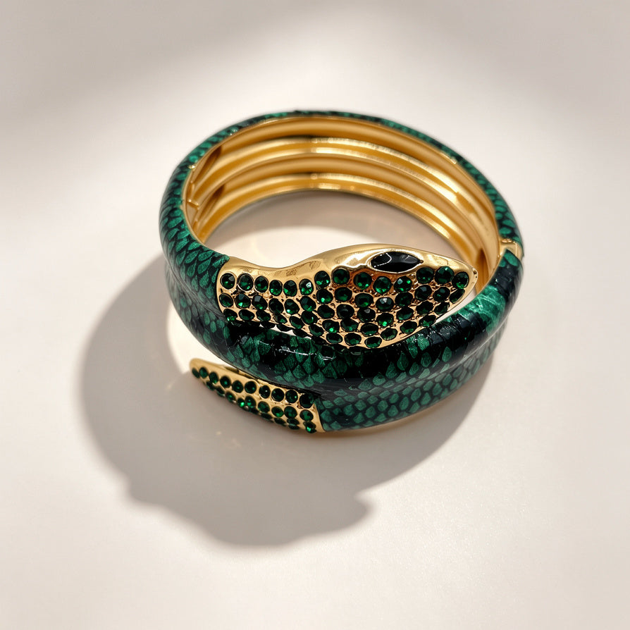 Pulsera Serpiente Enrollada con Cristales y Esmalte - Diseño Lujoso - Mayorista|JI JOYA