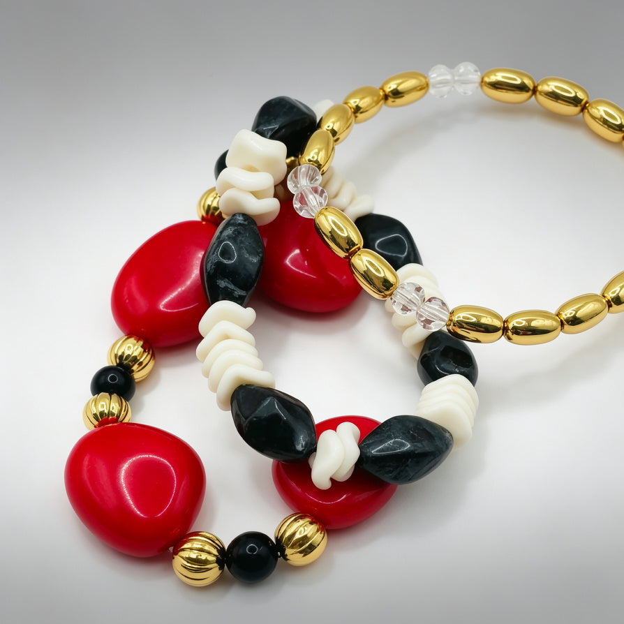 Set de 3 Pulseras de Moda con Cuentas Resina y Detalles Dorados - Al Por Mayor | JI JOYA