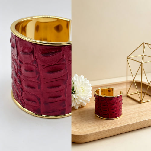 Brazalete Ancho de Cuero Rojo con Textura de Cocodrilo y Borde Dorado | Joyería de Moda para Mujer | Venta al Por Mayor|JI JOYA