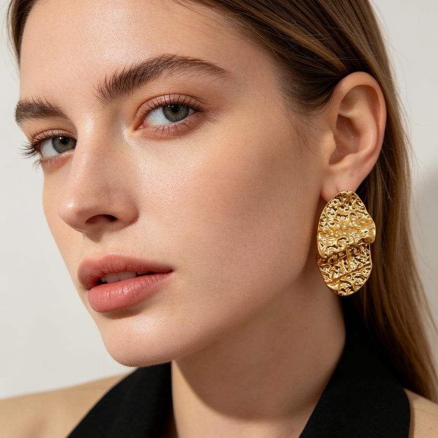 Pendientes Texturizados de Zinc Aleación Dorado | Diseño Martillado de Moda Mayorista|JI JOYA