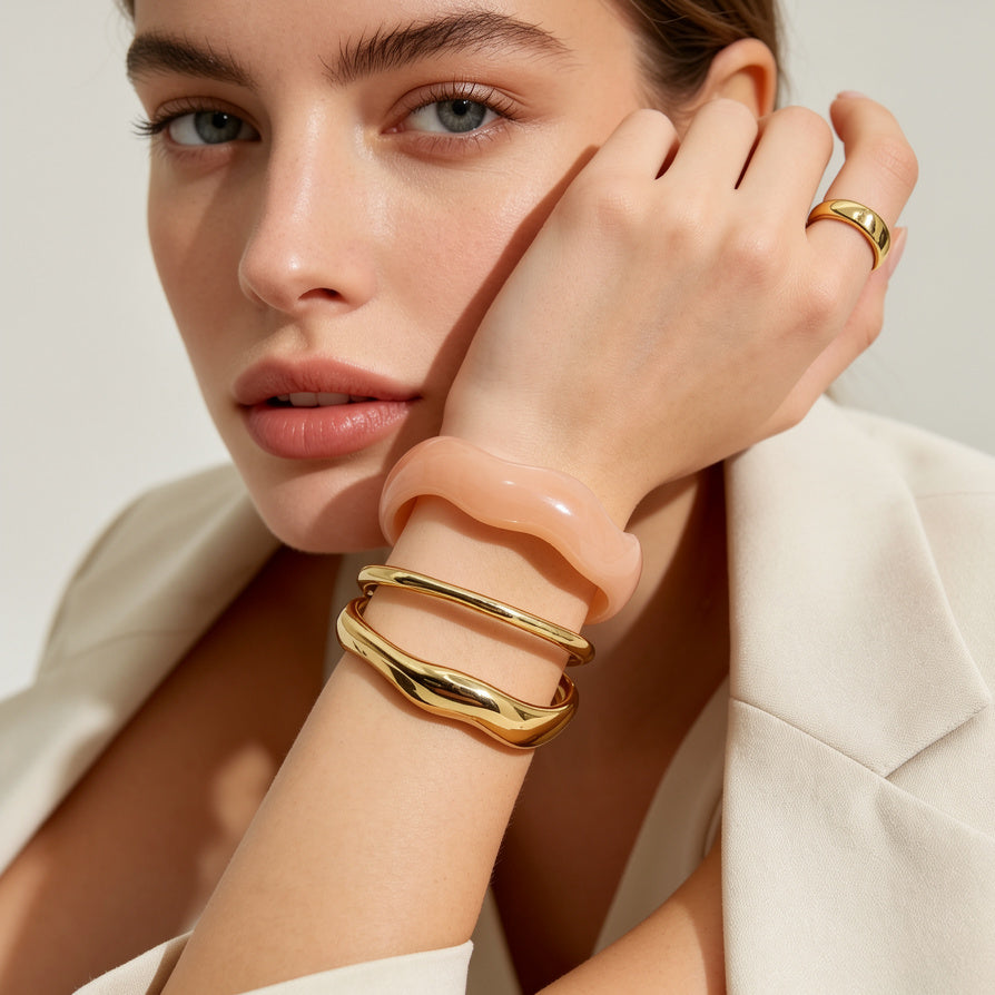 Set de 3 Pulseras Onduladas de Resina y Metal Dorado - Venta al Por Mayor|JI JOYA