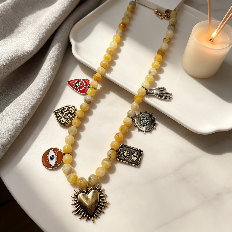 Collar de Diseño Exclusivo JI JOYA, Amuleto de Protección con Piedra Caliza Amarilla, Joyería Artesanal de Lujo para Mujer