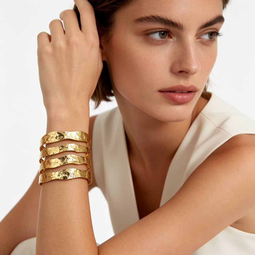 Brazalete Abierto de Oro Martillado de 4 Bandas|venta al por mayor|JI JOYA