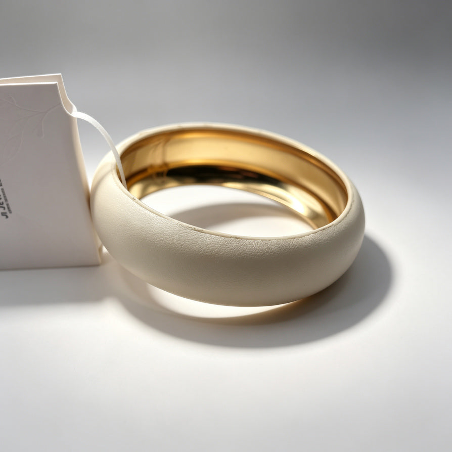 Brazalete de Cuero Sintético con Forro Dorado | Venta al Por Mayor|JI JOYA