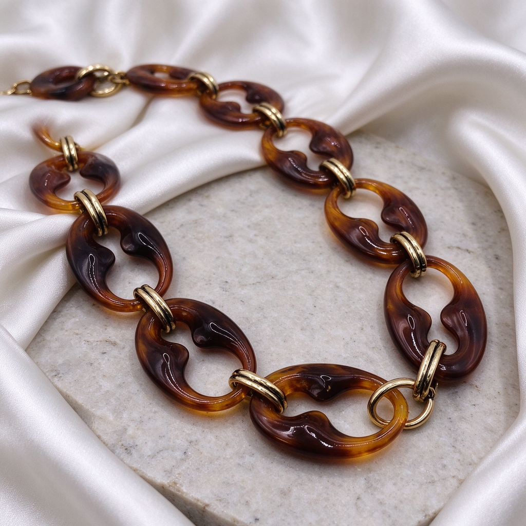 Collar de eslabones grandes con diseño de carey y detalles dorados – Estilo retro chic para venta al por mayor|JI JOYA