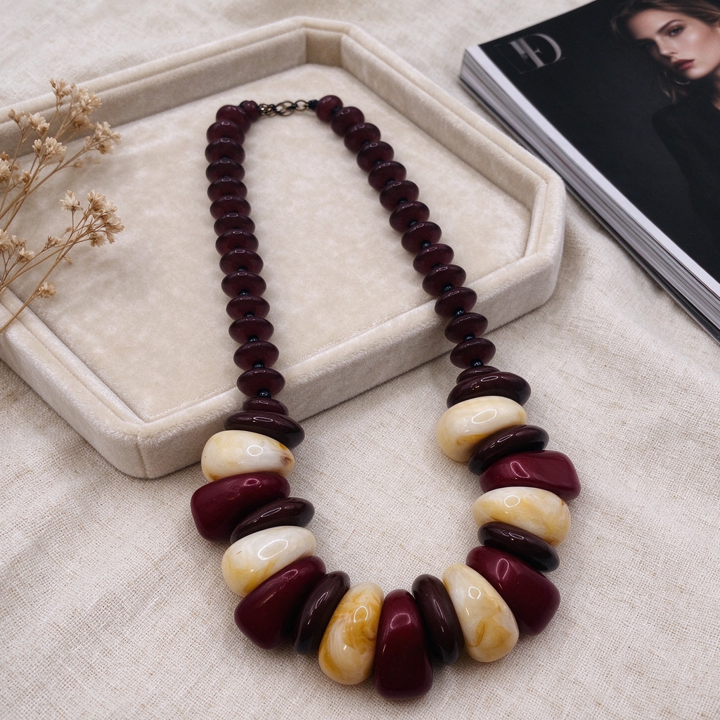 Collar grueso de resina bicolor borgoña y crema, accesorio de moda mayorista|JI JOYA