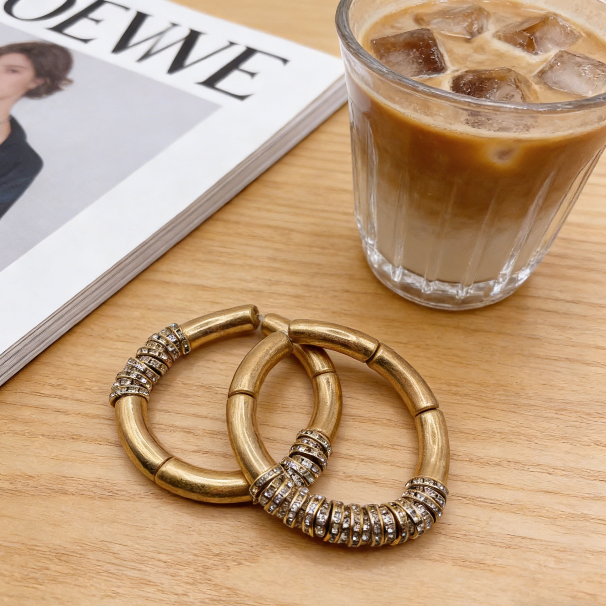 Conjunto vintage de colar e pulseira em metal bicolor de bambu