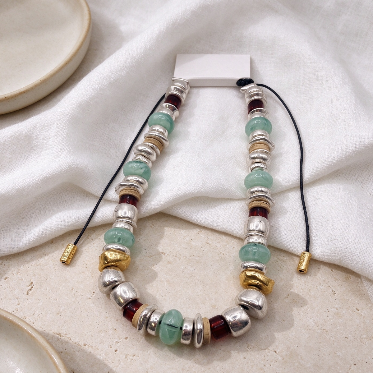 Collar artesanal de cuentas mixtas, plata dorada y piedra verde, joyería bohemia al por mayor|JI JOYA