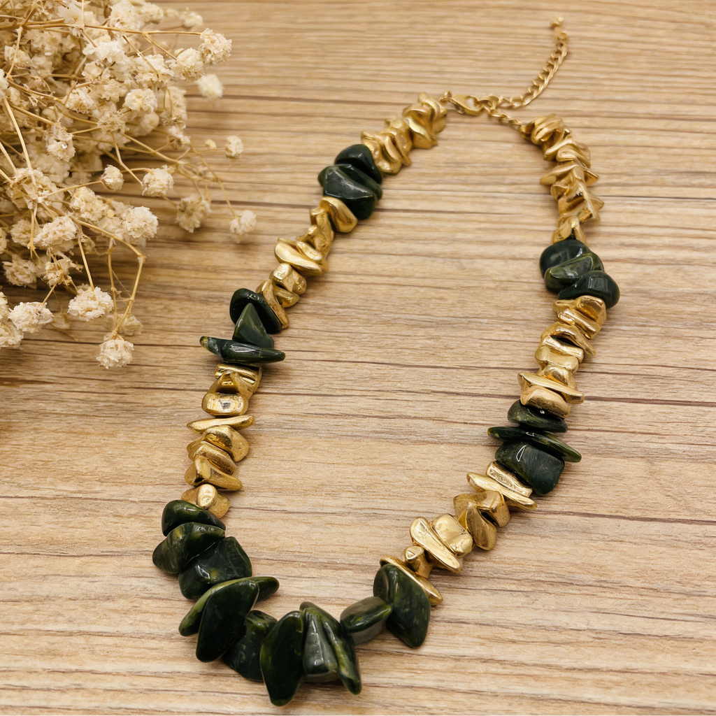 Collar de guijarros de ojo de tigre natural, diseño de nicho, gargantilla de alta gama, estilo vintage, versátil para uso diario.
