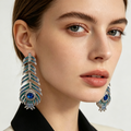 Pendientes de Pluma de Pavo Real con Cristales de Zafiro y Esmeralda - Joyería de Moda al Por Mayor|JI JOYA