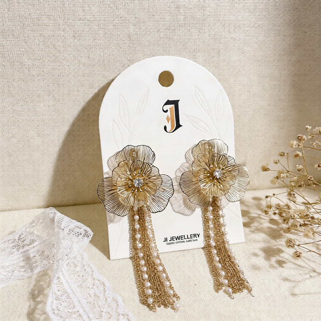Brincos e Gargantilha Flor de Ouro com Pérolas | Conjunto de Joias Elegante para Festa