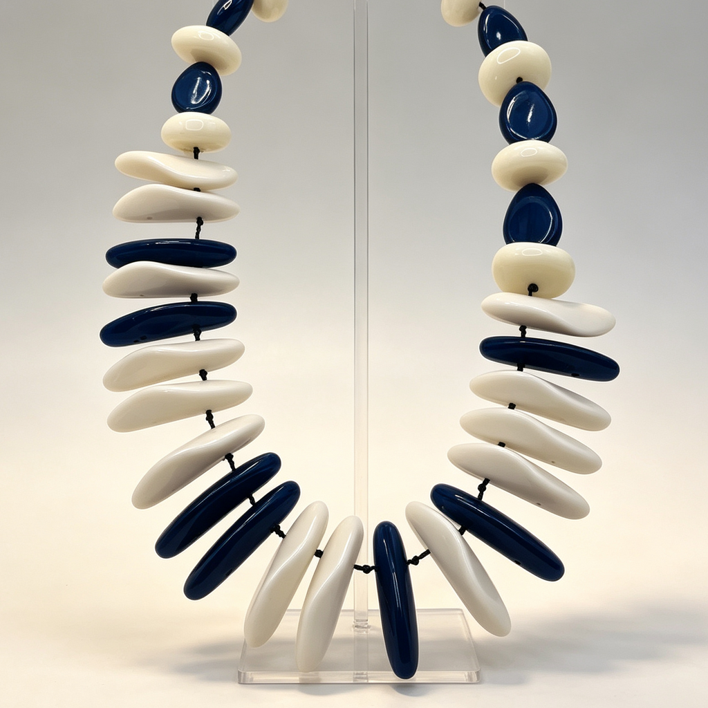 Collar de cuentas geométricas azul marino y blanco, collar llamativo de resina, accesorio mayorista para mujer|JI JOYA
