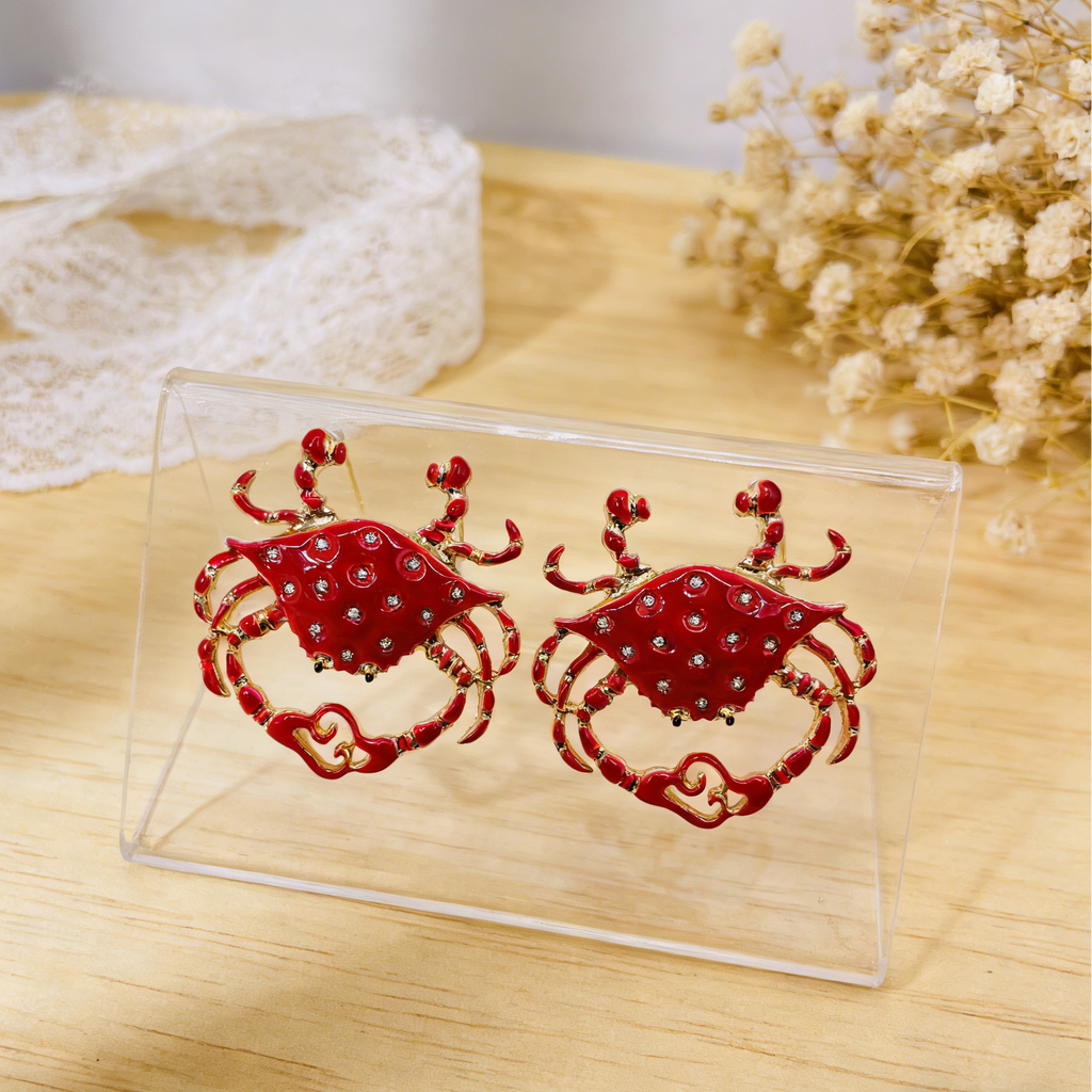 Pendientes de Cangrejo Rojos/Azules con Detalles Brillantes|JI JEWELLERY