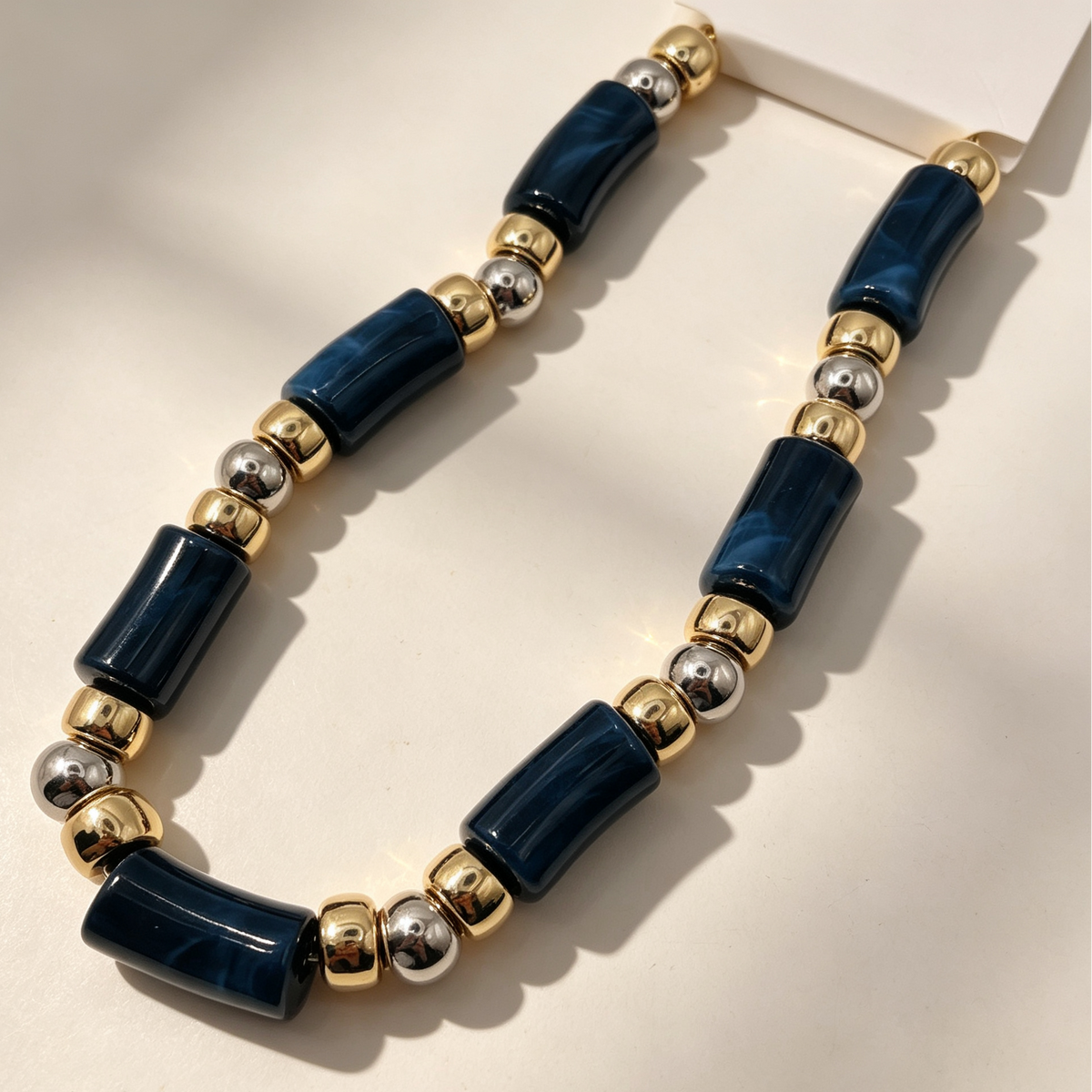 Collar de cuentas cilíndricas azul marino, aleación de zinc dorado y plata, collar de moda mayorista|JI JOYA