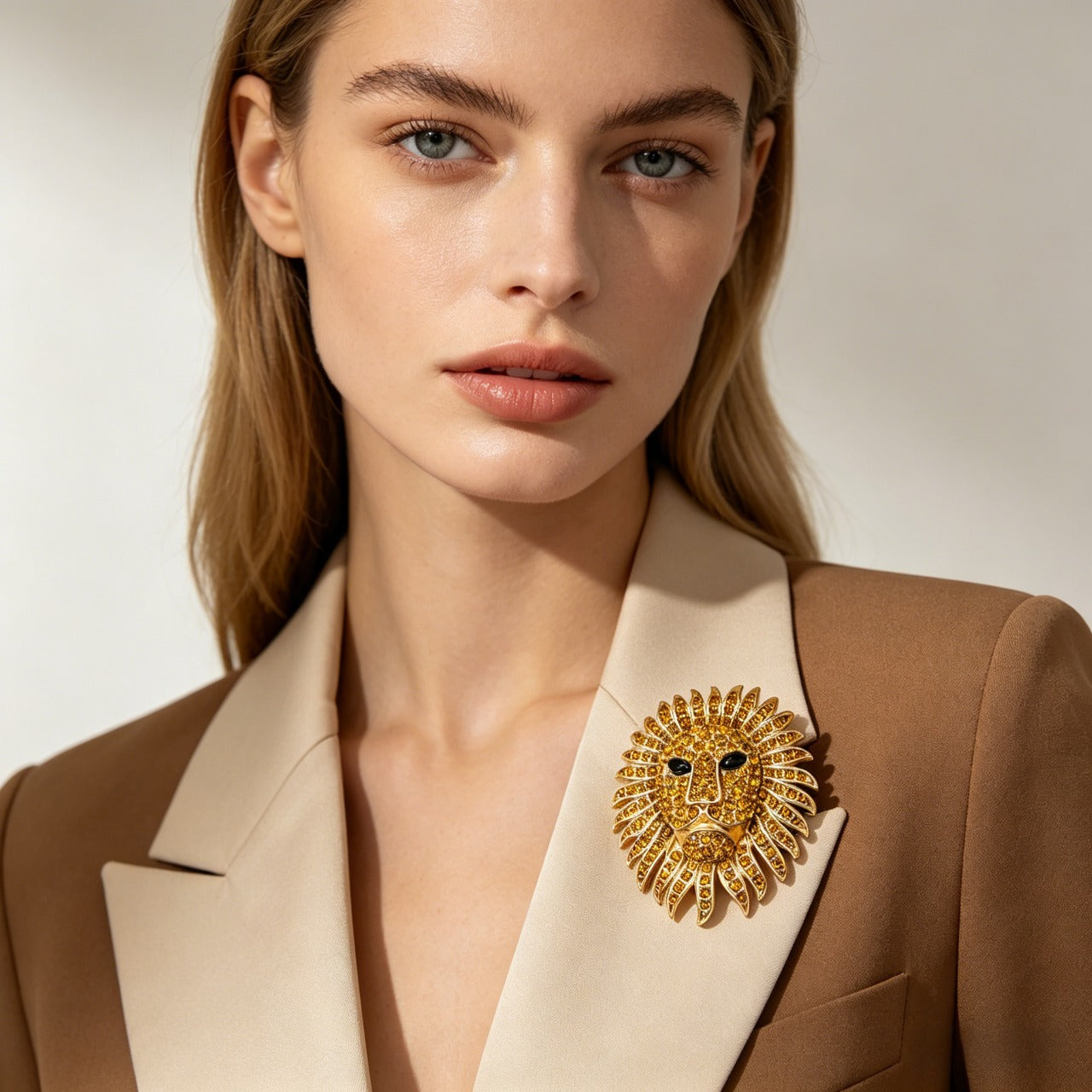 Broche Vintage de León con Pavé de Cristales | Lote al Por Mayor, 2 Colores|JI JOYA