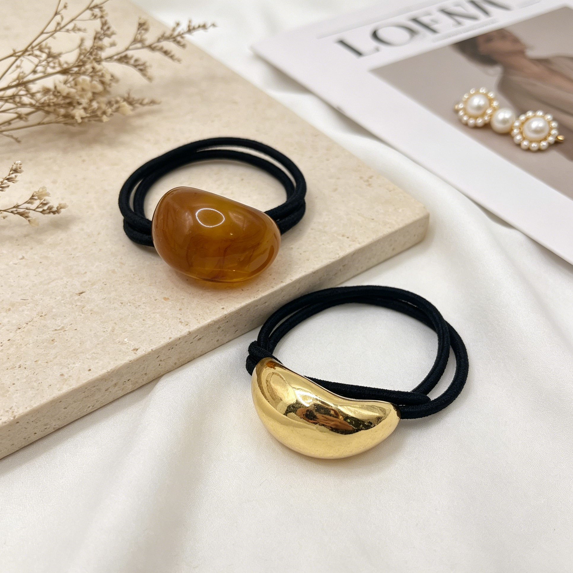 Juego de 2 Ligas para el Pelo con Dije Curvo Resina y Metal Dorado, Accesorio de Pelo Minimalista al Por Mayor para Mujer|JI JOYA