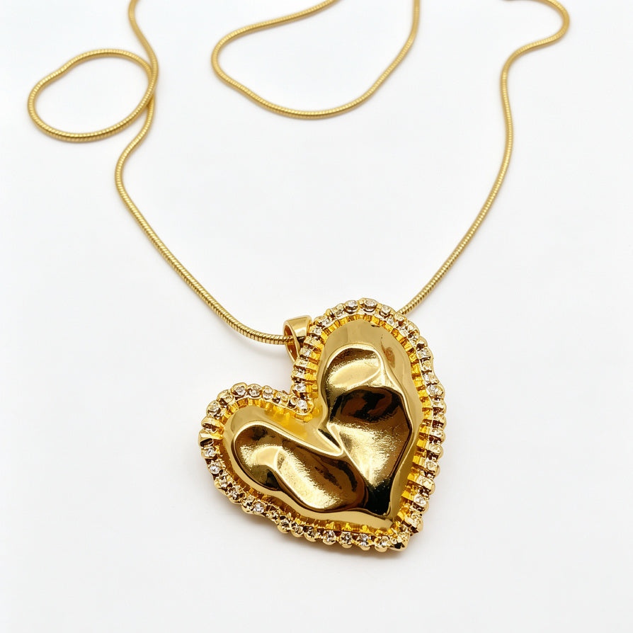 Collar Corazón Dorado - Joyería de Moda al Por Mayor | Diseño Minimalista en Zinc|JI JOYA