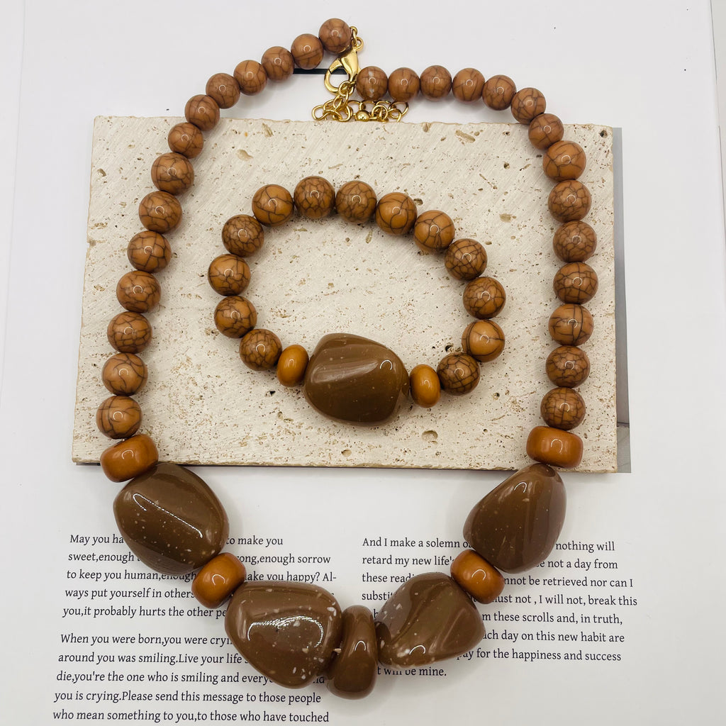 JI JOYA VENDA POR ATACADO,Combinação de colar e pulseira irregulares com contas vermelhas e castanhas