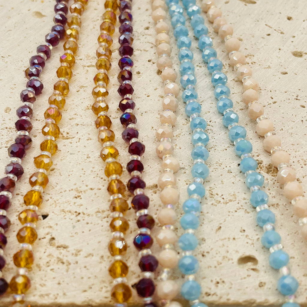 JI JOYA VENTA AL POR MAYOR|Collar Doble Capa con Colgantes Corazón Dorado | Bisutería de Moda al Por Mayor, 2 Colores Disponibles