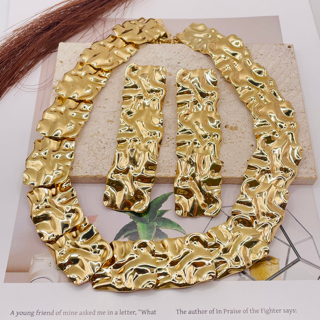 Set de Joyería Geométrica Texturizada en Plata/Oro - Collar y Pendientes de Lujo para Mujer, Diseño Moderno para Mayoristas|JI JOYA