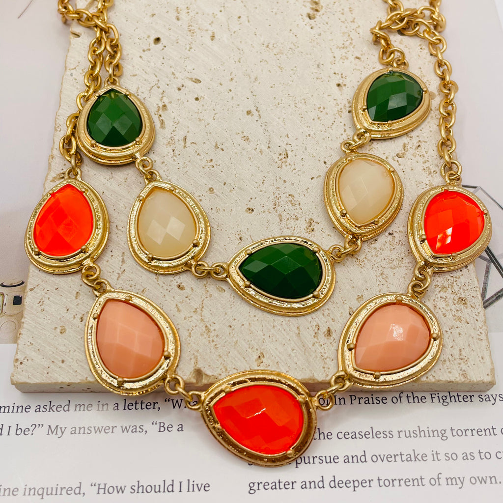 JI JOYA VENTA AL POR MAYOR|Collar Gargantilla de Piedra Colorida con Cadena Dorada | Bisutería de Moda al Por Mayor