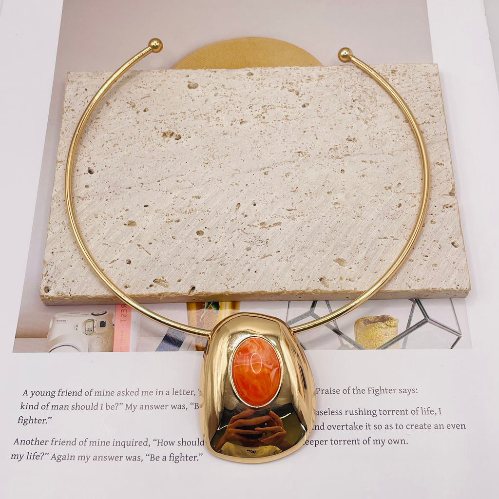 JI JOYA VENTA AL POR MAYOR|Collar de Gargantilla con Colgante Ovalado - Joyería Dorada de Moda al Por Mayor (Verde, Naranja, Blanco)