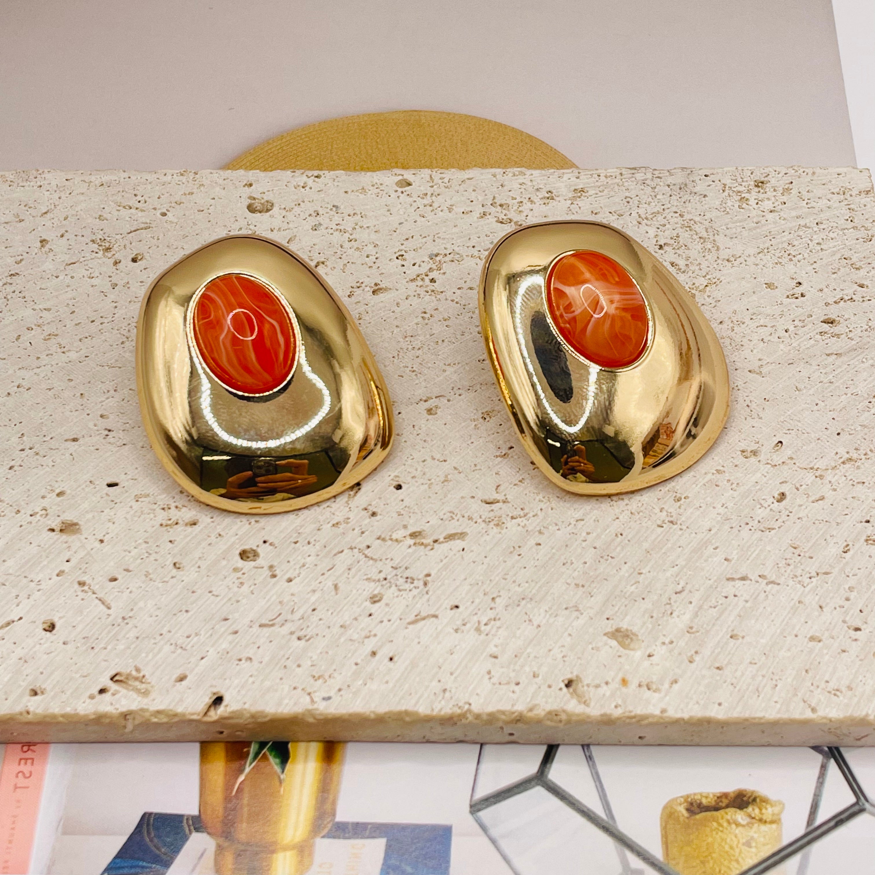 JI JOYA VENTA AL POR MAYOR|Collar de Gargantilla con Colgante Ovalado - Joyería Dorada de Moda al Por Mayor (Verde, Naranja, Blanco)