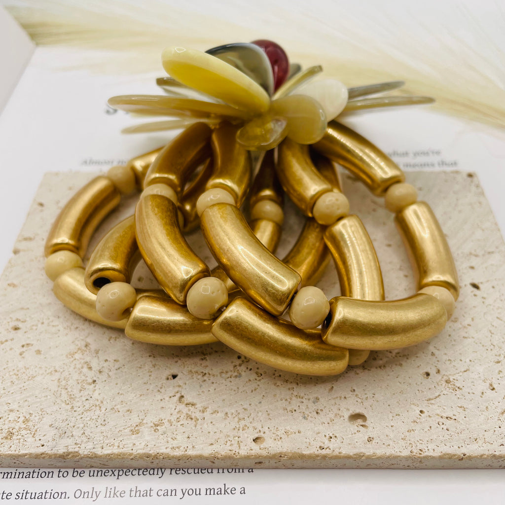 JI JOYA VENTA AL POR MAYOR,Traje con estilo de flores grandes exagerado y de moda.