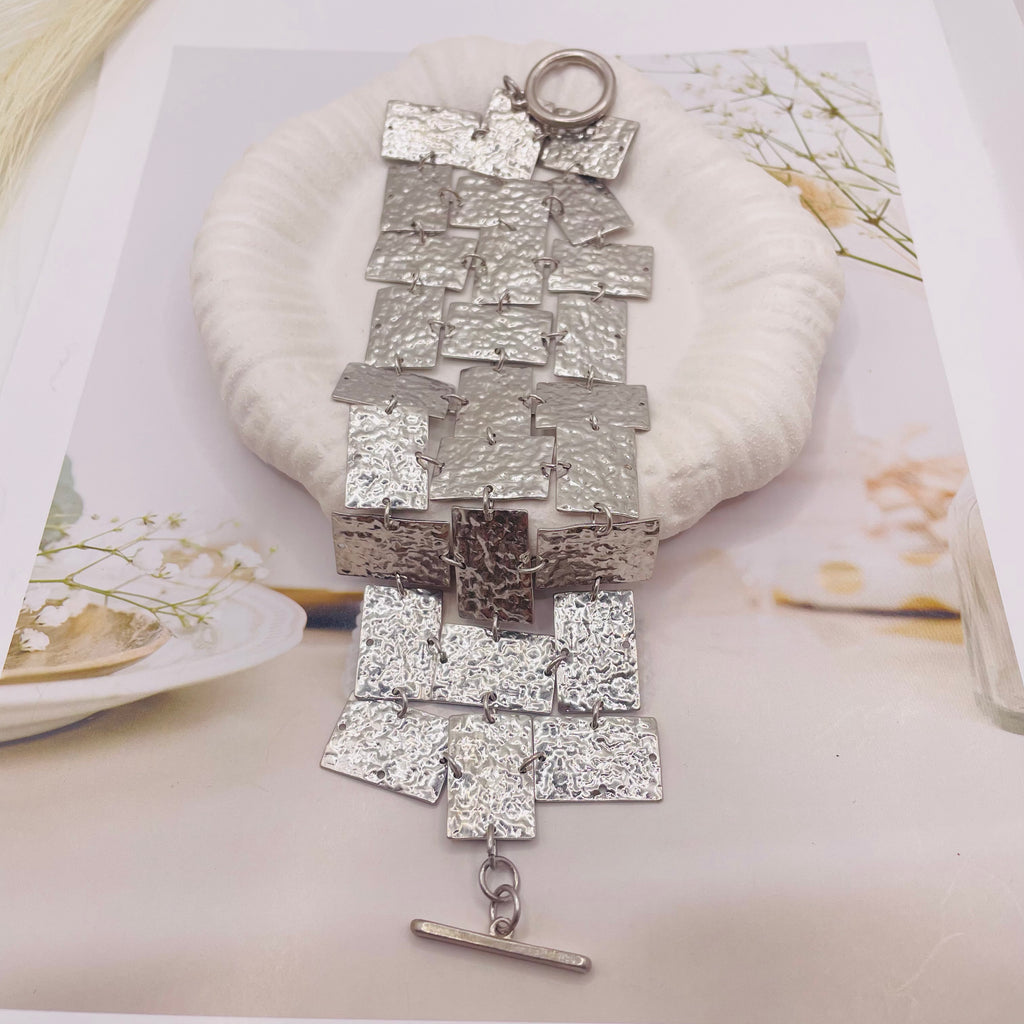 Brazalete de Cuadros Entrelazados - Oro/Plata|venta al poro mayor|JI JOYA