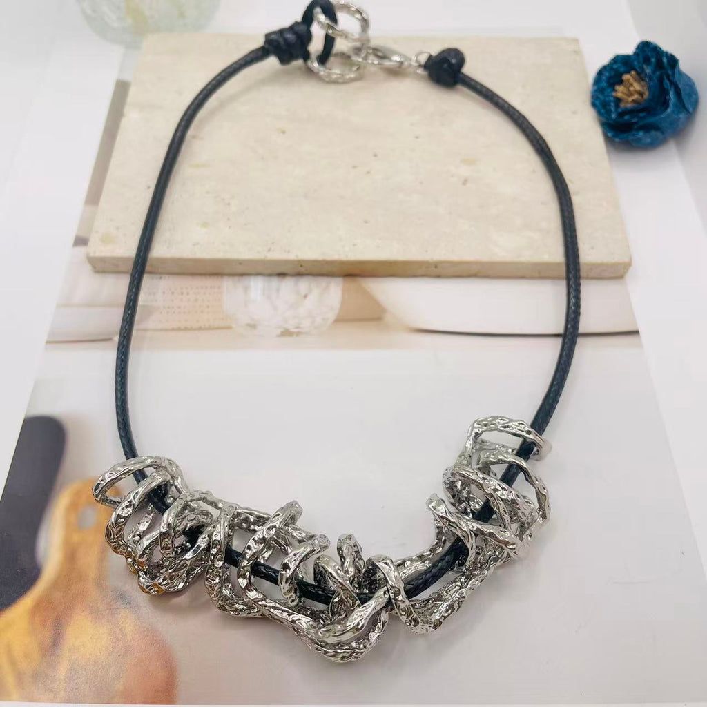 JI JOYA VENTA AL POR MAYOR,Curva irregular con collar de cuerda
