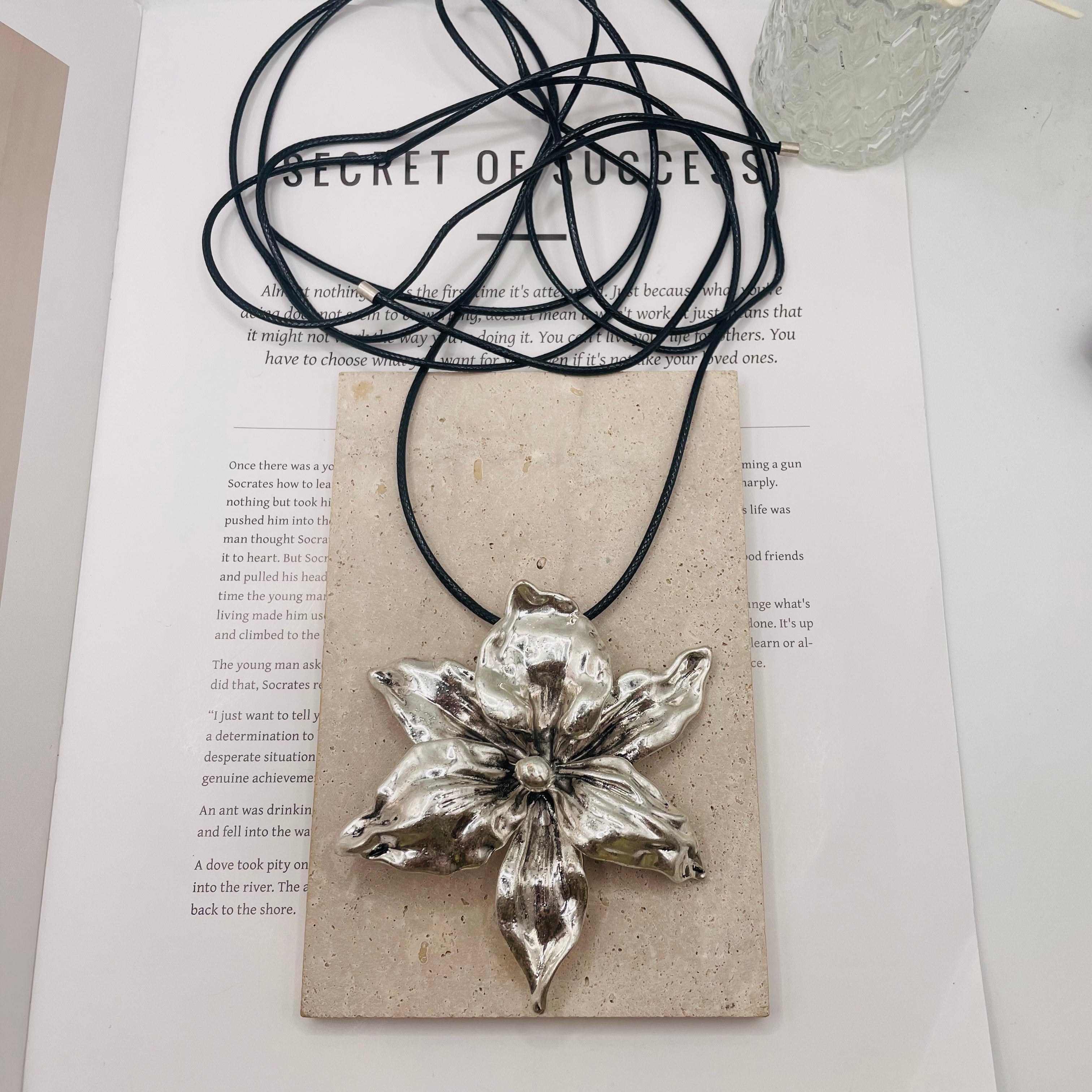 JI JOYA VENTA AL POR MAYOR,Collar de moda con cordón largo en forma de flor