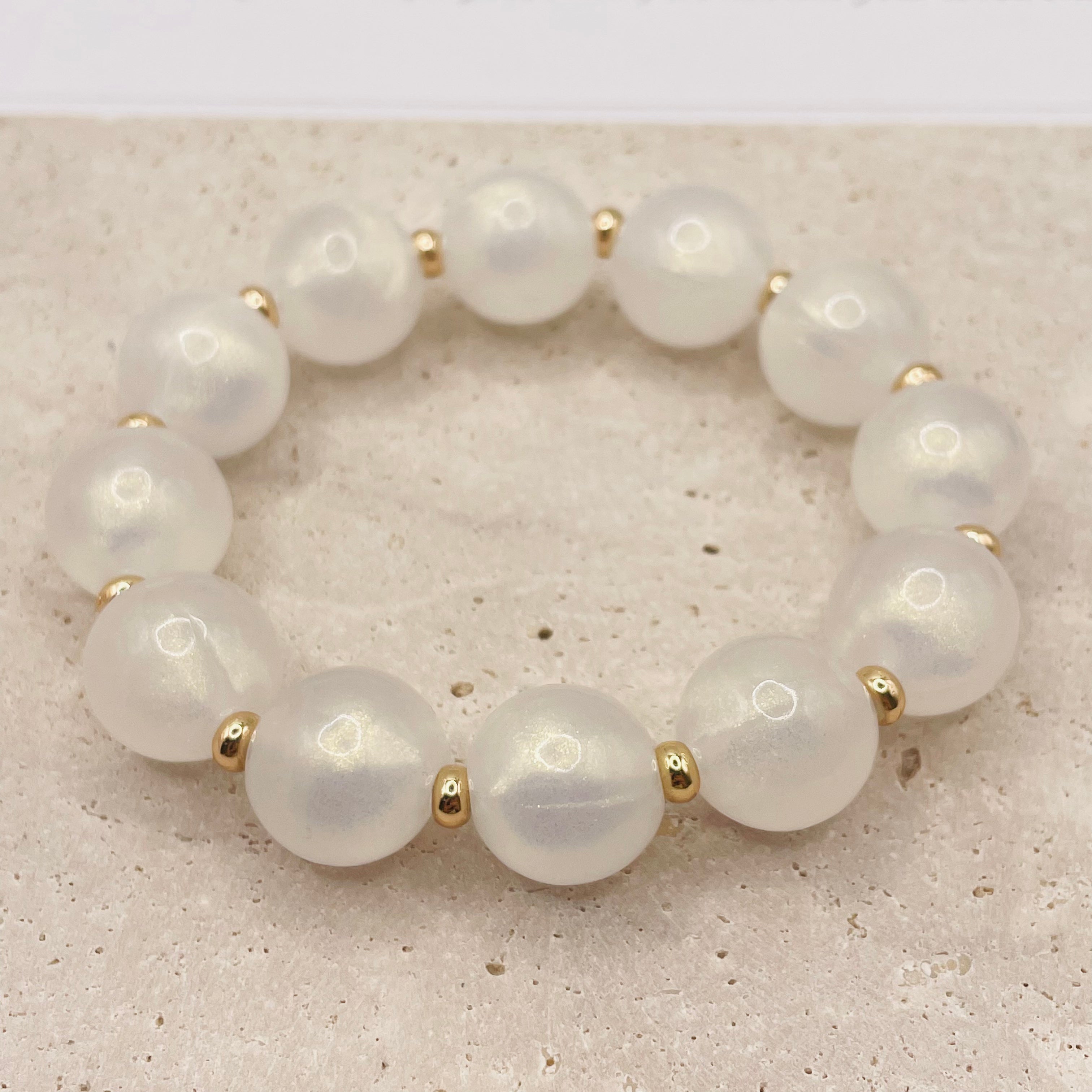 JI JOYA VENTA AL POR MAYOR|Pulsera de Cuentas Elegante de Resina con Accesorios Dorados | Venta al Mayorista 2 Colores
