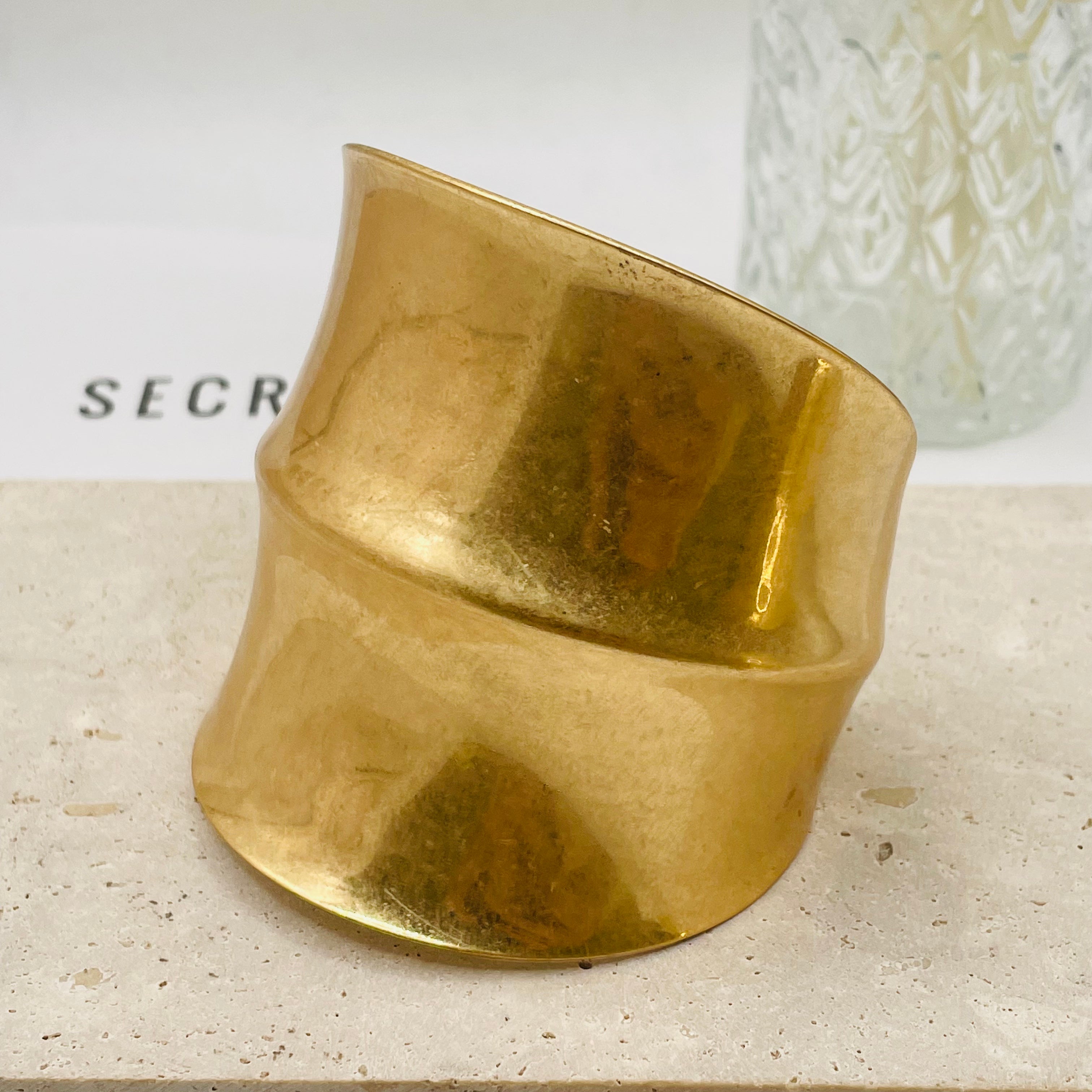 JI JOYA VENTA AL POR MAYOR|Brazalete Ancho de Diseño Ondulado, Brazalete Abierto de Zinc Aleación en Oro y Plata, Joyería de Moda para Mujer, Venta al Por Mayor