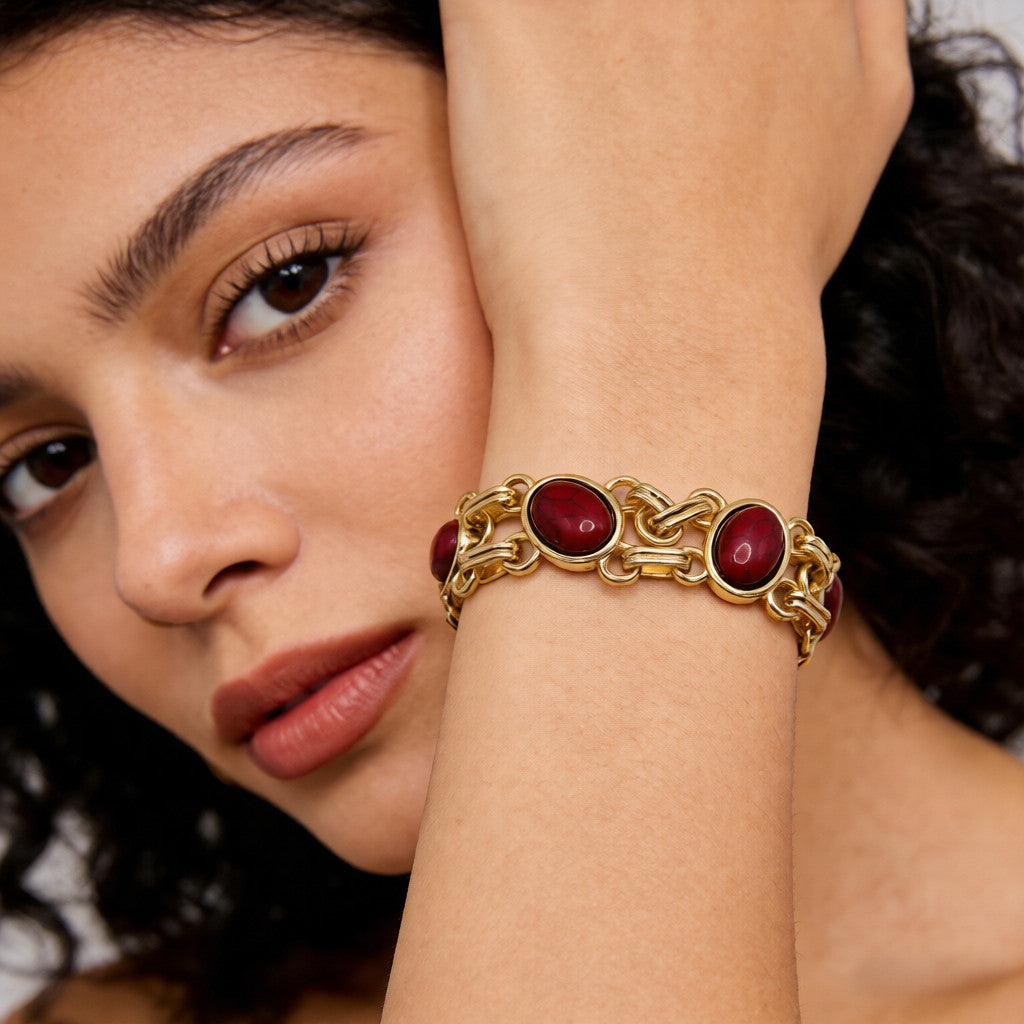 Conjunto de Joias de Corrente de Ouro com Pedras Ovais - Colar e Pulseira