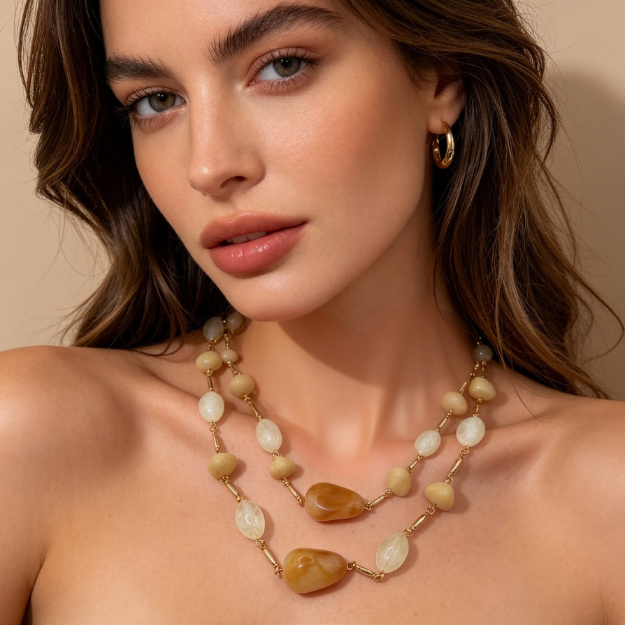 Collar Largo de Piedras Naturales en Tonos Miel y Crema - Joyería Elegante para Mujer|JI JOYA